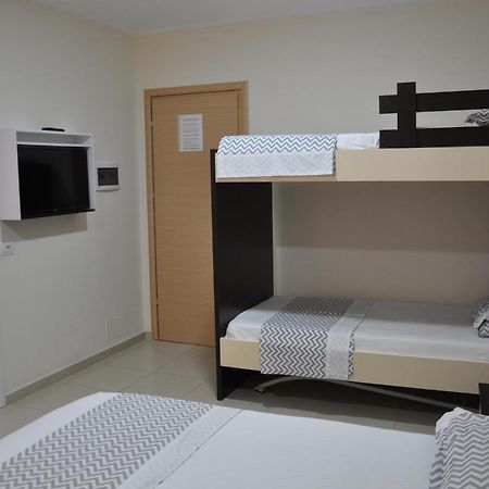 Villa Vela Ксамил Екстериор снимка